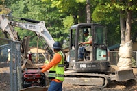 Choosing the Right Lubricant for Your Heavy Equipment