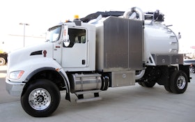 A Powerful Hydrovac for Tight Quarters